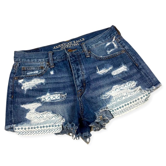 American Eagle Festival High Rise Embroidered Shorts Distressed - Picture 4 of 7
